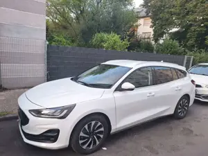 Ford Focus Ford focus 1.5 EcoBlue Titanium  Navi LED App Bild 2