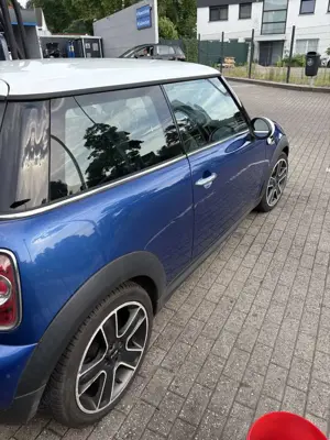 MINI Cooper Bild 4