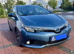 Toyota Auris 1.8 Hybrid