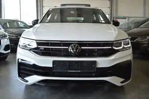 Volkswagen Tiguan Allspace 2.0 TDI DSG R-Line 4M 7S|PANO|AH Bild 4