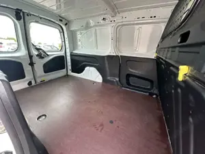 Opel Combo E Cargo XL  Edition*Klima*3 Sitze* Bild 5