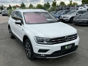 Volkswagen Tiguan Allspace 2.0 TDI 7-SITZER NAVI KAMERA Bild 3