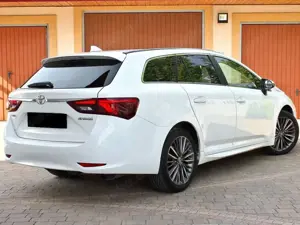 Toyota Avensis Avensis Touring Sports 1.8Comfort Bild 5