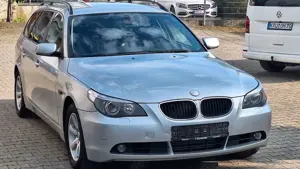 BMW 530 d Touring Leder Comfort Navi Xenon Bild 2