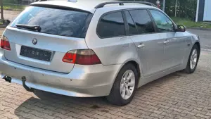 BMW 530 d Touring Leder Comfort Navi Xenon Bild 5