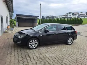Opel Astra Sportstourer