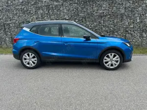 SEAT Arona TSI Xperience/AHK/PDC/NAVI/SITZHEIZUNG Bild 3