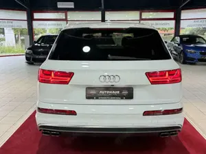 Audi SQ7 4.0 TDI quattro +PANO+SOFTSCLOSE+VIRTUALCOCK Bild 4