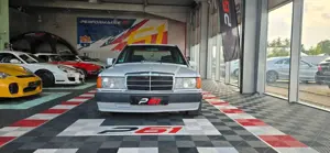 Mercedes-Benz 190 Bild 2