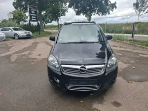 Opel Zafira B Design Edition KLIMA