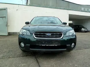 Subaru OUTBACK Legacy 2.5i 165 4x4 Klimaaut 4xeFH ALU Euro 4