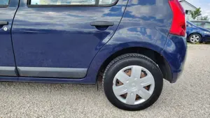 Dacia Sandero Ambiance 1.4 -Zahnriemen+TÜV NEU 2.2028* Bild 4