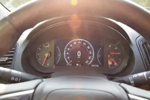 Opel Insignia 2.0 CDTI Sports Tourer ecoFLEXStart/Stop Innovatio Bild 3