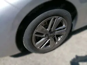 Peugeot 308 1.2 PureTech 130 SW Active Pack PDC Navi Bild 4