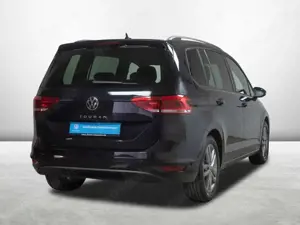 Volkswagen Touran 1.5 TSI DSG MOVE AHK NAVI LED Bild 3