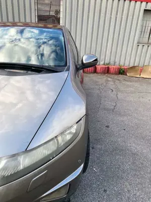 Honda Civic 1.8i-VTEC i-SHIFT Sport Bild 2