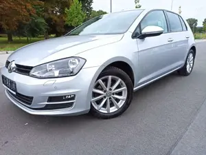 Volkswagen Golf 1,2TSI Allstar Sportsitze SHZG Tempo Multifunktion Bild 3