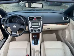 Volkswagen Eos 2.0 TDI*TÜV neu*PDC*SHZ*Temp*Klima Bild 3