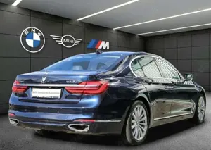 BMW 740 d xDrive 320 PS top gepflegt | Tausch Möglich Bild 4