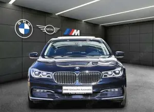 BMW 740 d xDrive 320 PS top gepflegt | Tausch Möglich Bild 2