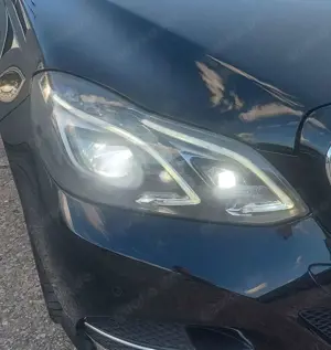 Mercedes-Benz E 250 T-Modell E 250 CDI BlueEfficiency Avantgarde Bild 5