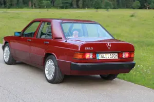 Mercedes-Benz 190 w201, Diesel, H-Kennzeichen, Rostfrei, TÜV Neu!! Bild 3