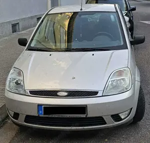 Ford Fiesta Fiesta Diesel  5-Türer 1.4 TDCI Ghia