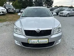Skoda Octavia 2.0 TDI Family Combi/Sitzhzg./Tempo./AHK Bild 3