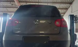 Volkswagen Golf V Tour 1.4 GTI Front Bild 2