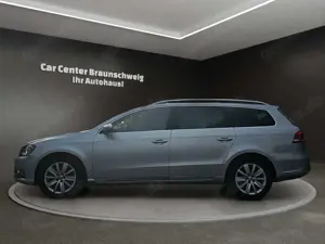 Volkswagen Passat Variant 2.0 TDI DSG+PDC+AHK Bild 4