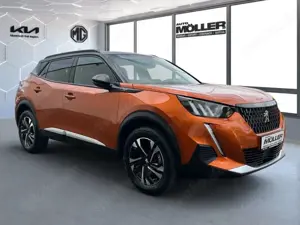 Peugeot 2008 PureTech 130 1.2 GT Navi LED DAB Bild 3