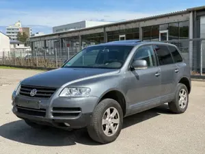 Volkswagen Touareg 3.2 V6 LPG Automatik Xenon Navi Leder
