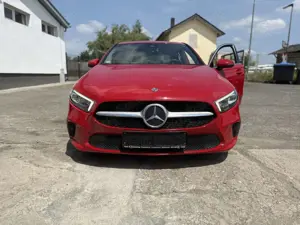 Mercedes-Benz A 180 A-Klasse Diesel d 7G-DCT Style