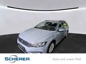 Volkswagen Passat Variant 2.0 TDI Business DSG NAVI APP Rea
