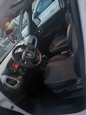 Fiat 500L 500L 1.4 T-Jet 16VLounge Bild 3