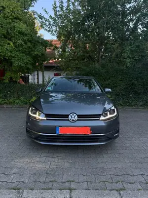 Volkswagen Golf Sound Start-Stopp DSG 1.5 tsi act