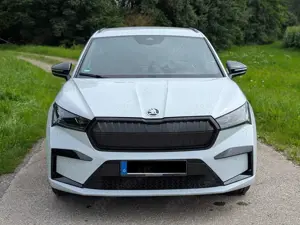 Skoda Enyaq Enyaq iV 80 Sportline, Traveler, 8fach, AHK, LED Bild 2