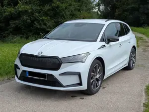 Skoda Enyaq Enyaq iV 80 Sportline, Traveler, 8fach, AHK, LED Bild 3