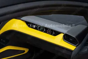 Lamborghini Revuelto 6.5 V12 On Stock Passenger, Style Pack Bild 4