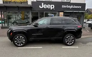 Jeep Grand Cherokee Overland Plug-In-Hybrid 4xe Bild 2