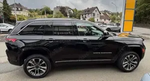 Jeep Grand Cherokee Overland Plug-In-Hybrid 4xe Bild 4