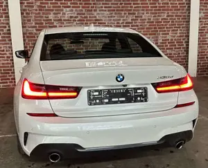 BMW 330 d M Sport LASER/HeadUP/ACC/360°Kamera/KeyGO Bild 3