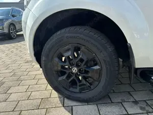 Nissan Navara 2.3DCI N-Guard Double Cab Autom. AHK Bild 2