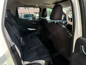 Nissan Navara 2.3DCI N-Guard Double Cab Autom. AHK Bild 4