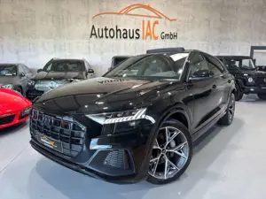 Audi Q8 50 TDI quattro/WABENSITZE/PANO/SITZBEL/S-line