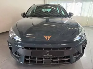 CUPRA Leon ST 1.5 eTSI EDGE IDP WINTER 5J Bild 2