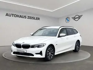 BMW 320 e xDrive Touring akt.Geschwindigkeitsregelung Driv
