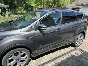 Ford Kuga 2.0 EcoBoost 4x4 Aut. ST-Line Bild 2