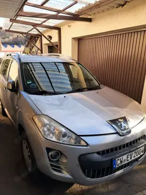 Peugeot 4007 HDI FAP 5-Sitzer Platinum