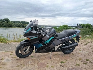 Honda CBR 1000 f SC 24